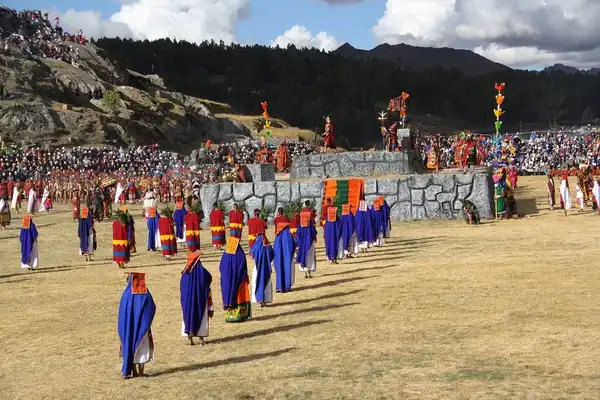 celebración del inti raymi, la melhor época para viajar para o Peru