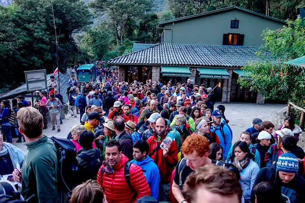 Vantagens e desvantagens da alta temporada