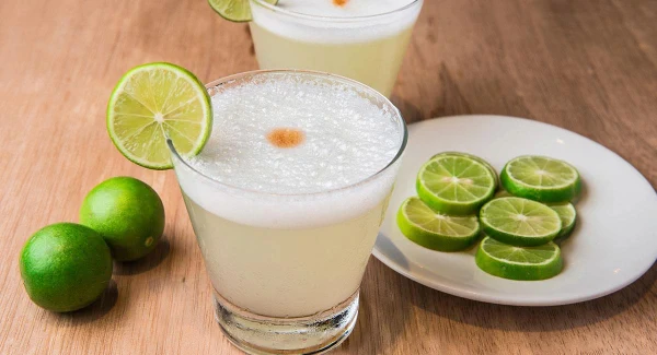 6. Pisco sour: O coquetel nacional