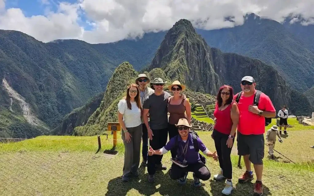 operador local no peru em português